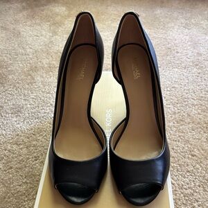 Michael Kors Black Leather Peep Toe Heels with Gold Logo Detail Size 7.5